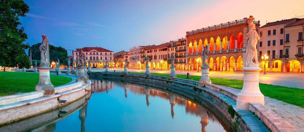 Italy1
